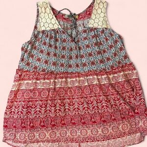Women's Red and Blue Patterned Sleeveless Top